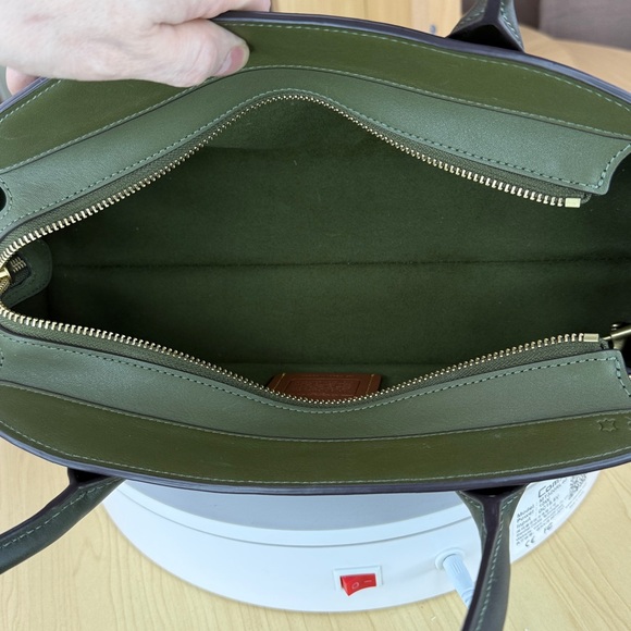 💥COACH - Empire Carryall Bag 34 - 81U630 - Picture 13 of 16